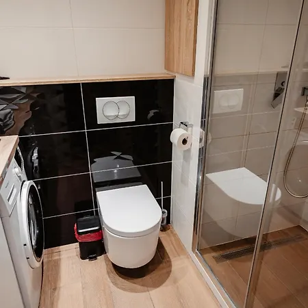 Ah Povazska Iv Apartment *